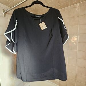BloomChic Black Women's Top with White Trimmed Petal Sleeves Size 14-16/XL NWT